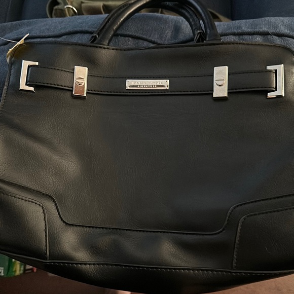 Jones New York Signature Large Satchel - Picture 1 of 5